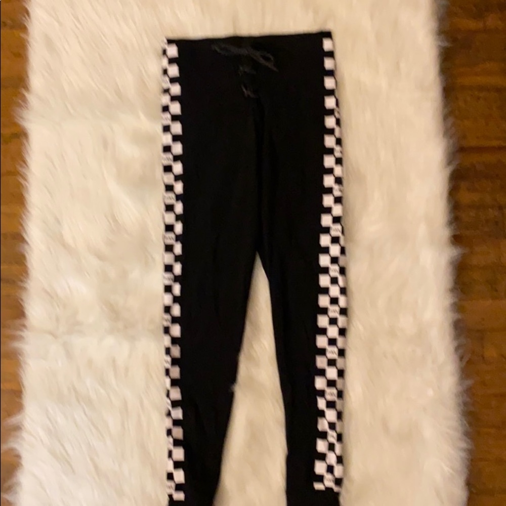 PINK Leggings